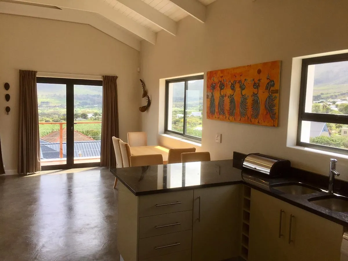Sea Breeze Sunsets Apartment Noordhoek